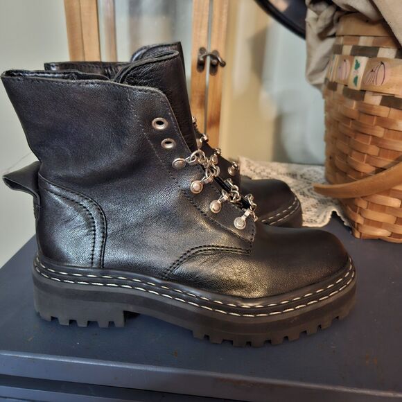 Vince Camuto Popinta Black Soft Goat Side Zipper Rounded Toe Chain Boot 6M NWOT - Picture 9 of 11